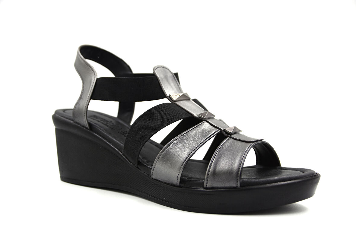 Prego (Mavişim) Poli Hafif Taban Lastikli Trok Detaylı Kadın Sandalet PLATİN