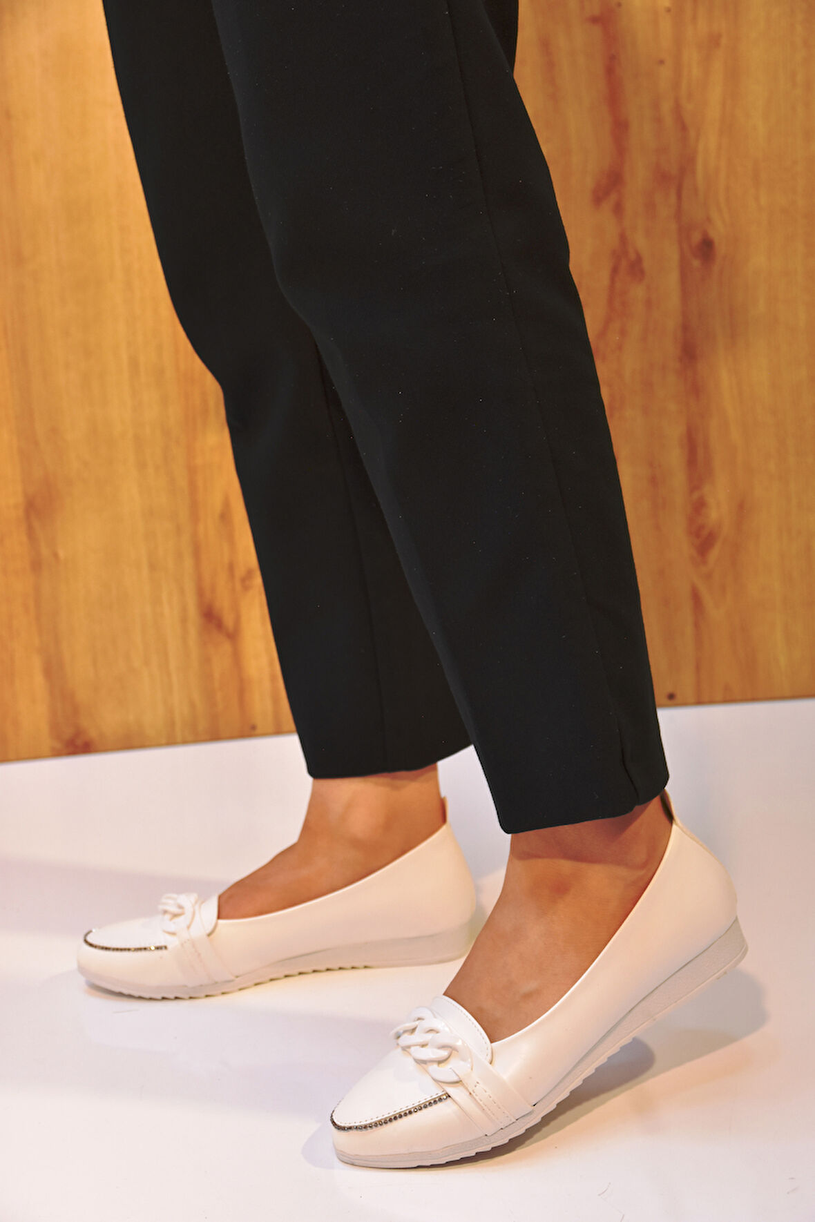 OC Shoes D8787 Kadın Halka Geçmeli Babet Ayakkabı beyaza beyaz