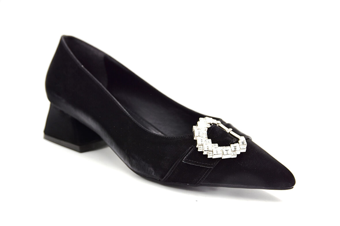 Prego Kalın Topuklu Toka Detaylı Günlük Kadın Ayakkabı SİYAH