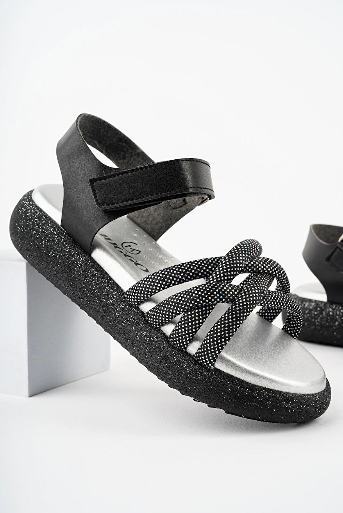 Prego (Arzen Sandalet) Poli Hafif  Taban Örgü Desenli Cırtlı Çocuk Sandalet SİYAH