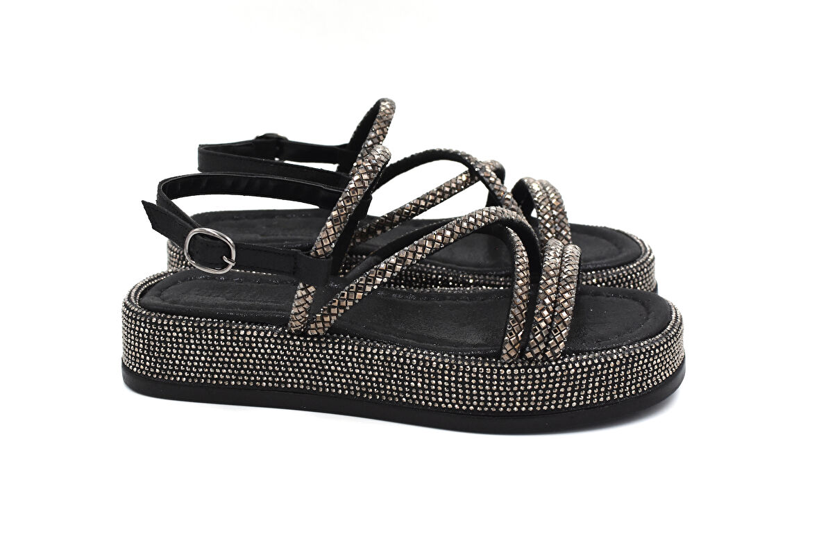 Prego (Park Moda) Taş Biye Detaylı Kadın Sandalet SİYAH