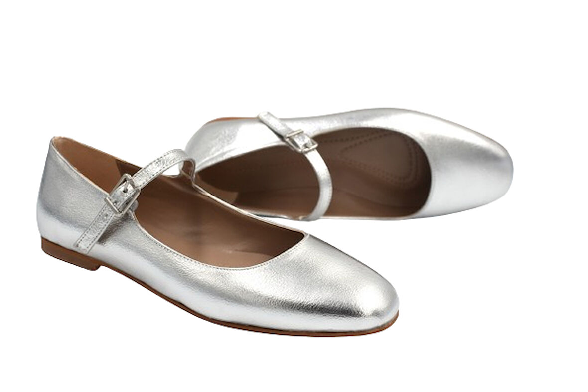 Prego (Pine Cone) Düz Atkılı Tokalı Günlük Rahat Kadın Babet GUMÜŞ