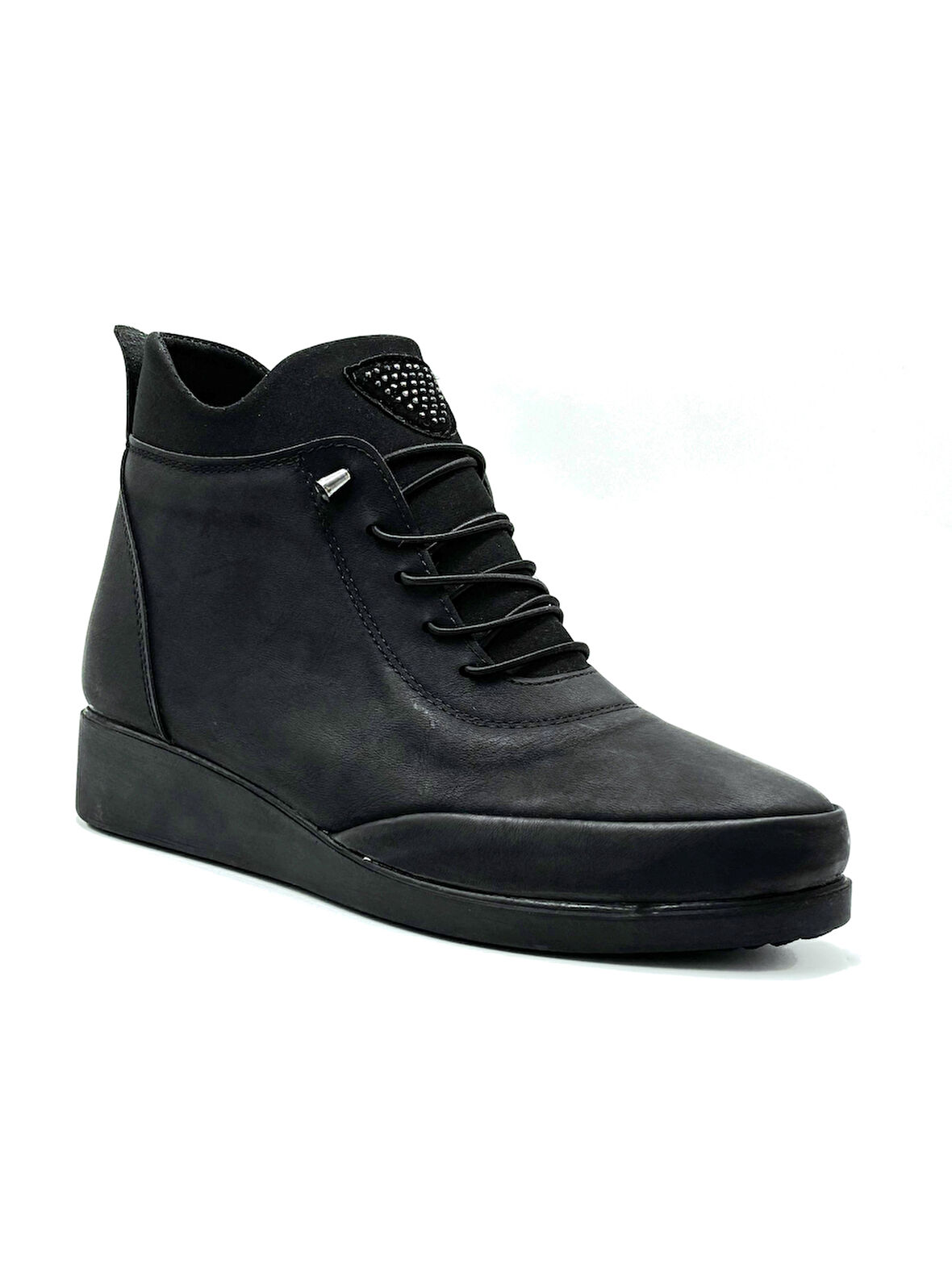Beyaz (Oc Shoes) Termo Kaymaz Taban Fermuarlı Kadın Kısa Bot SİYAHA SİYAH