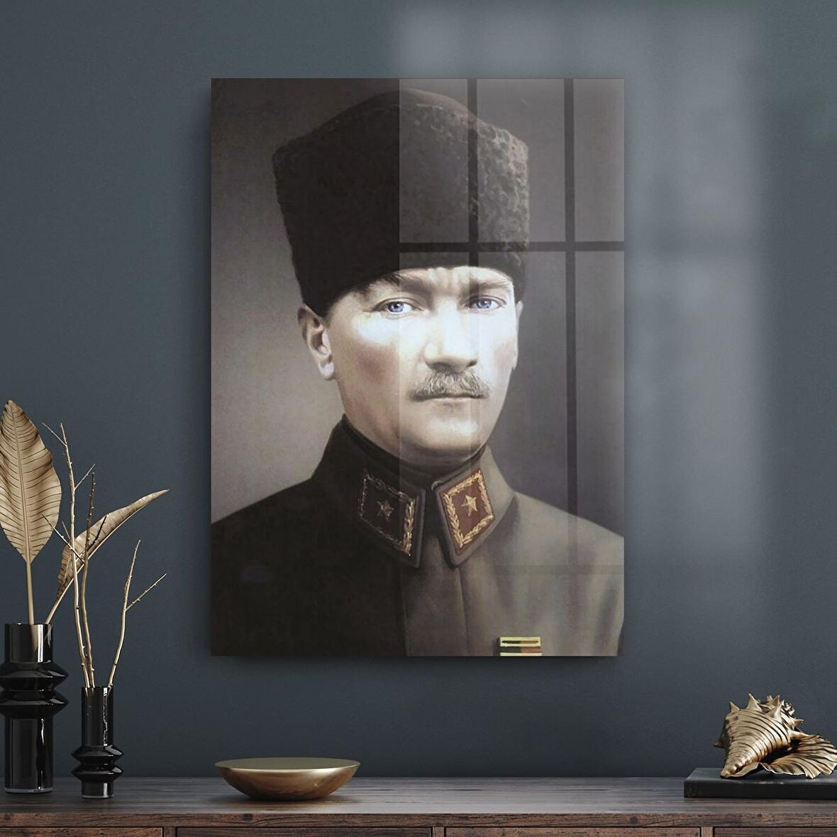 Decovetro Askeri Üniformalı Atatürk Cam Tablo