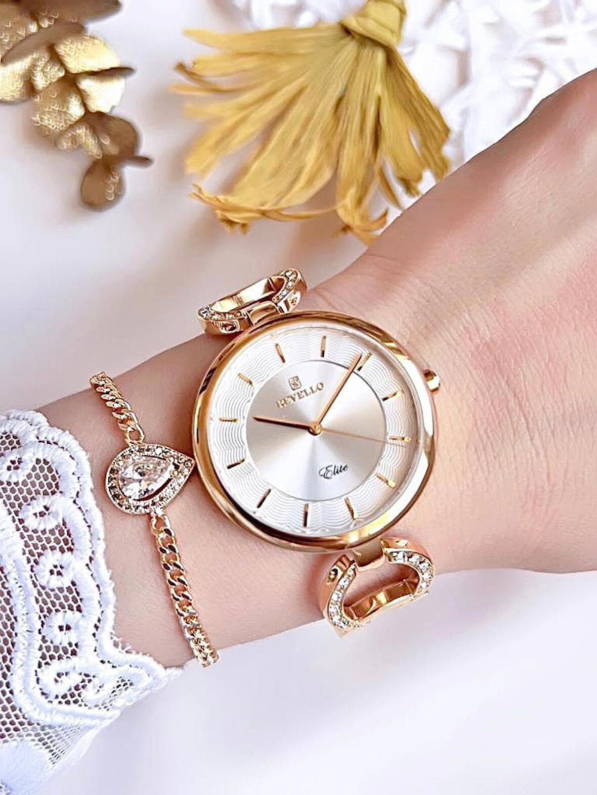 RVL-1845-F Revello Altın Kaplama Kararma Renk Atma Yapmaz Swarovski Taşlı 3Atm Su Geçirmez+Bileklik