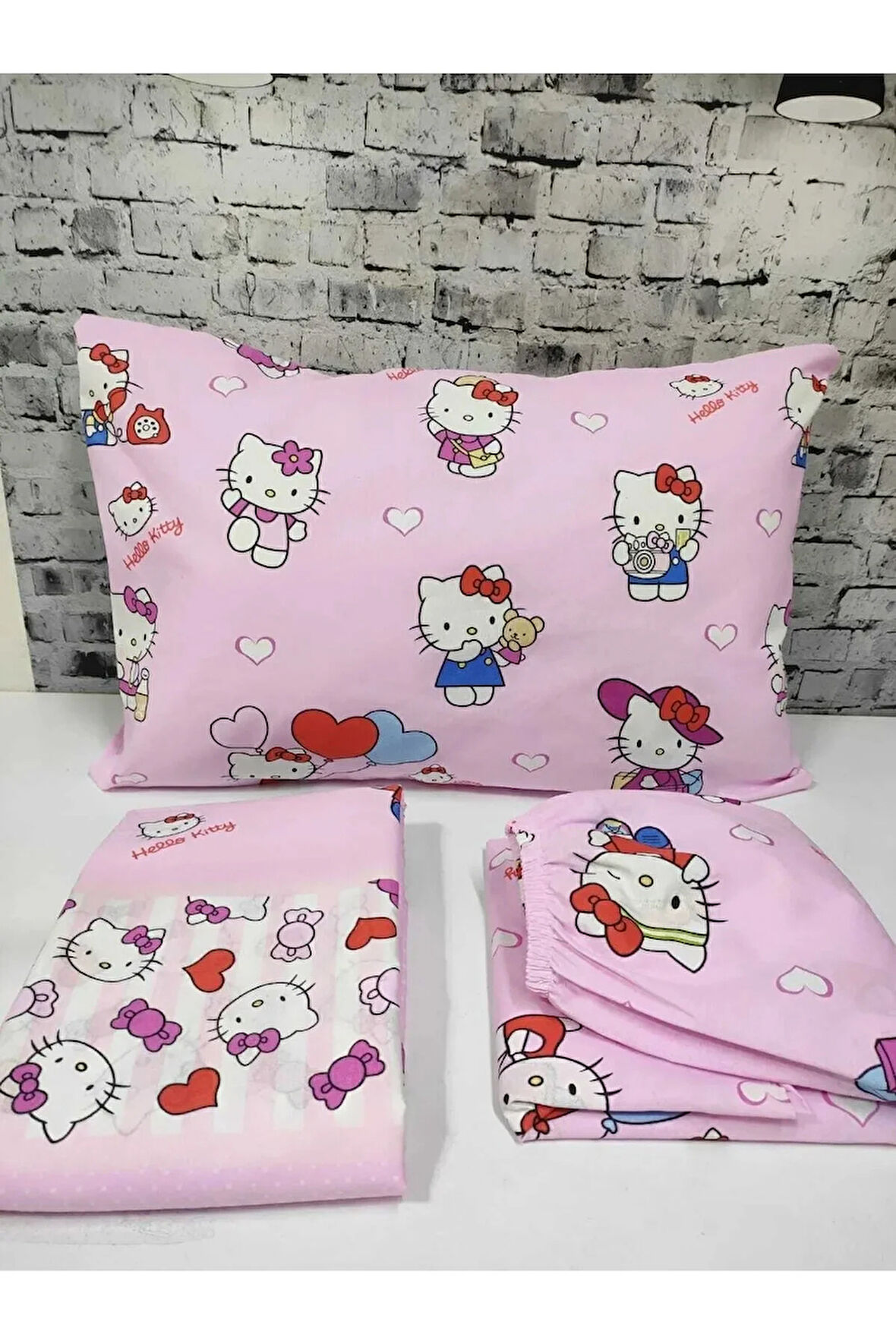 Tek Kişilik Hello Kitty Yorgan Kılıfı 1 Adet Yastık Kılıfı