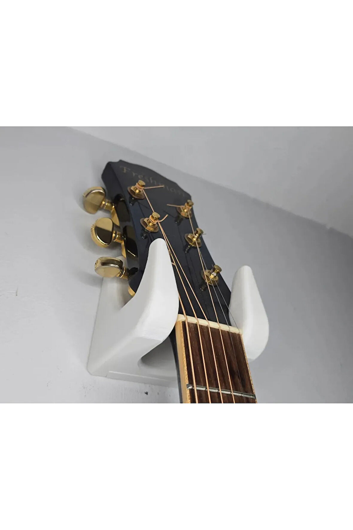 Gitar Duvar Askısı – Şık ve Güvenli Montaj Aparatı