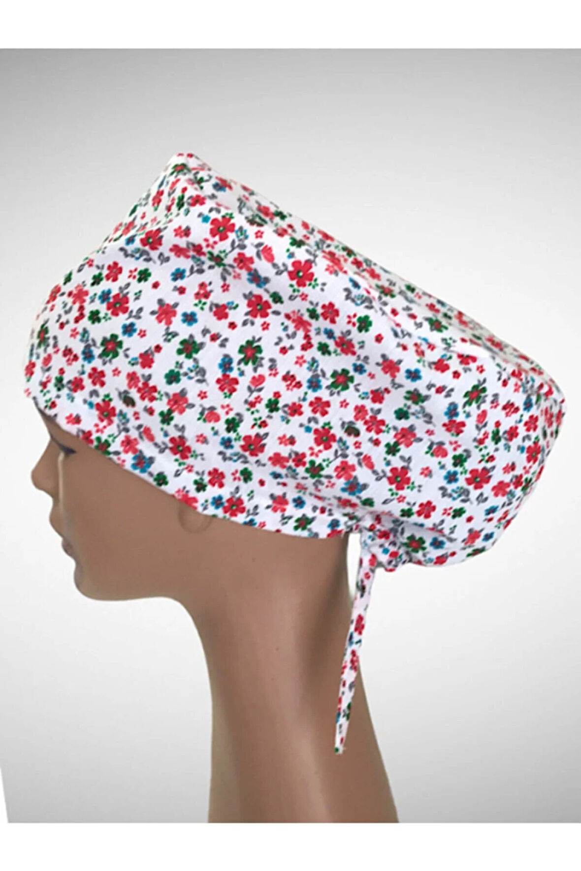 Cerrahi Bone Lastikli Ve Bağcıklıdır Doktor Hemşire Bonesi