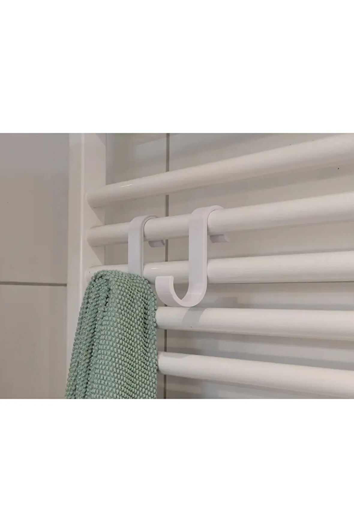 2'li Banyo Radyatörü İçin Havlu Askısı – Pratik ve Kullanışlı Askı Aparatı