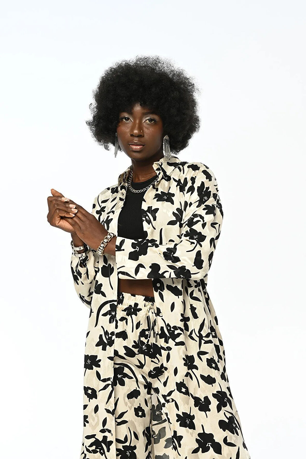 KADIN ÇİÇEK DESENLİ UZUN ELBİSE