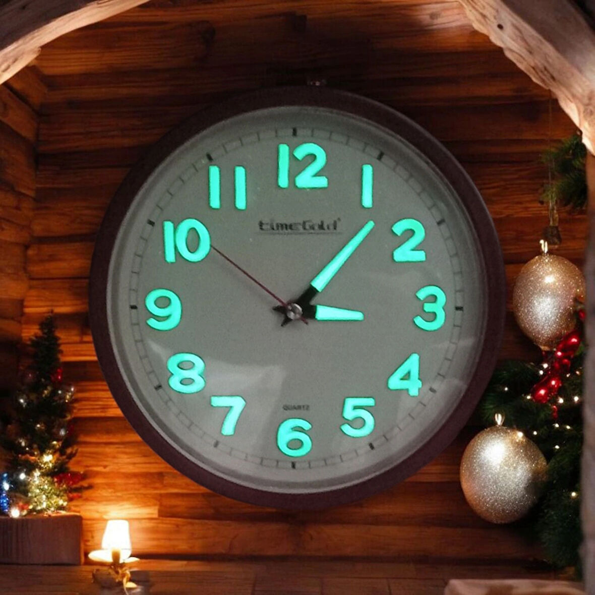 Time Gold Fosforlu Eskitme 22 cm Duvar Saati Karanlıkta Parlayan Fosforlu Küpe Zincirli Kolye Seti