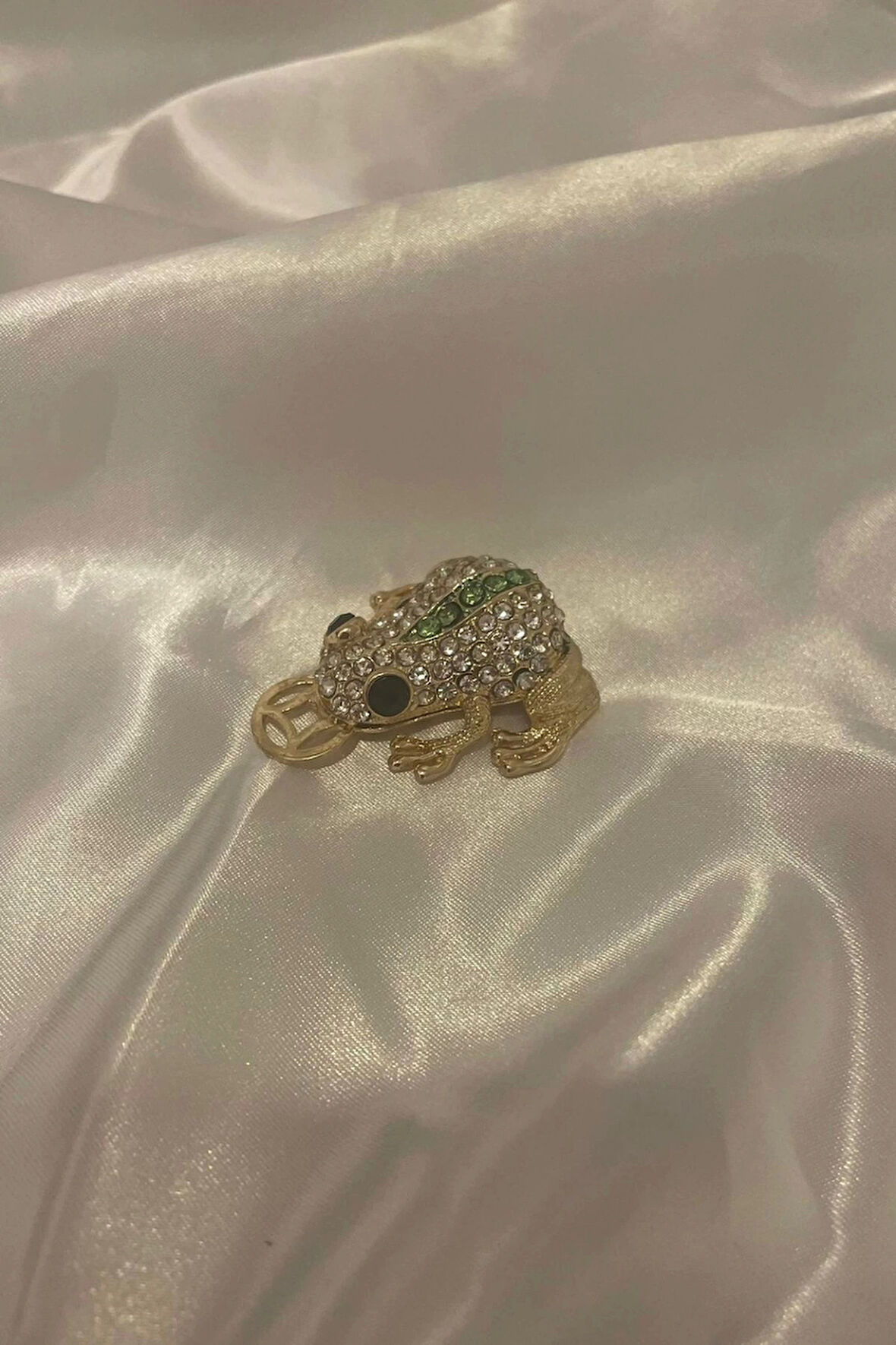 Feng Shui Ejderha Yılı Koruyucu Bereket Zenginlik Şans Sembolü Para Lı Kurbağa Swaroski Taşlı