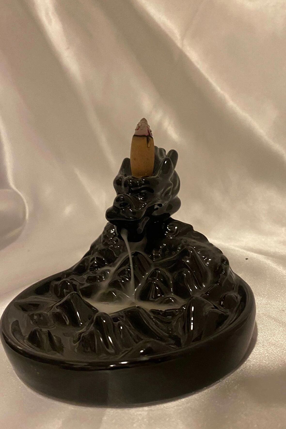 Dragon Ejderha Budha Geri Akış Tütsülük Şelale Ters Akış Tütsü Seramik Feng Şui Seramik Siyah