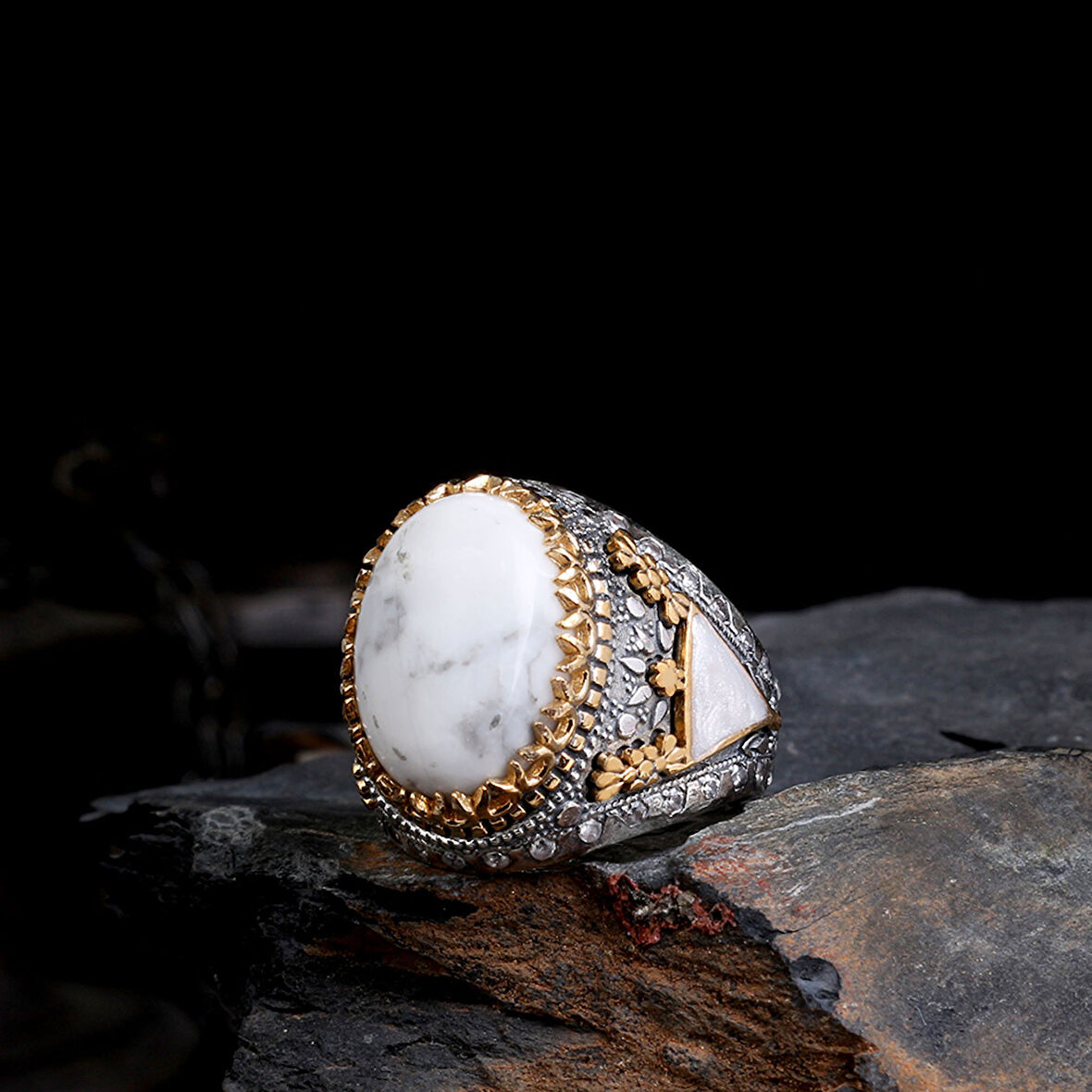 Senin Silver – Fıtrat 925 | El İşçiliğiyle Ruh Katan Yüzük