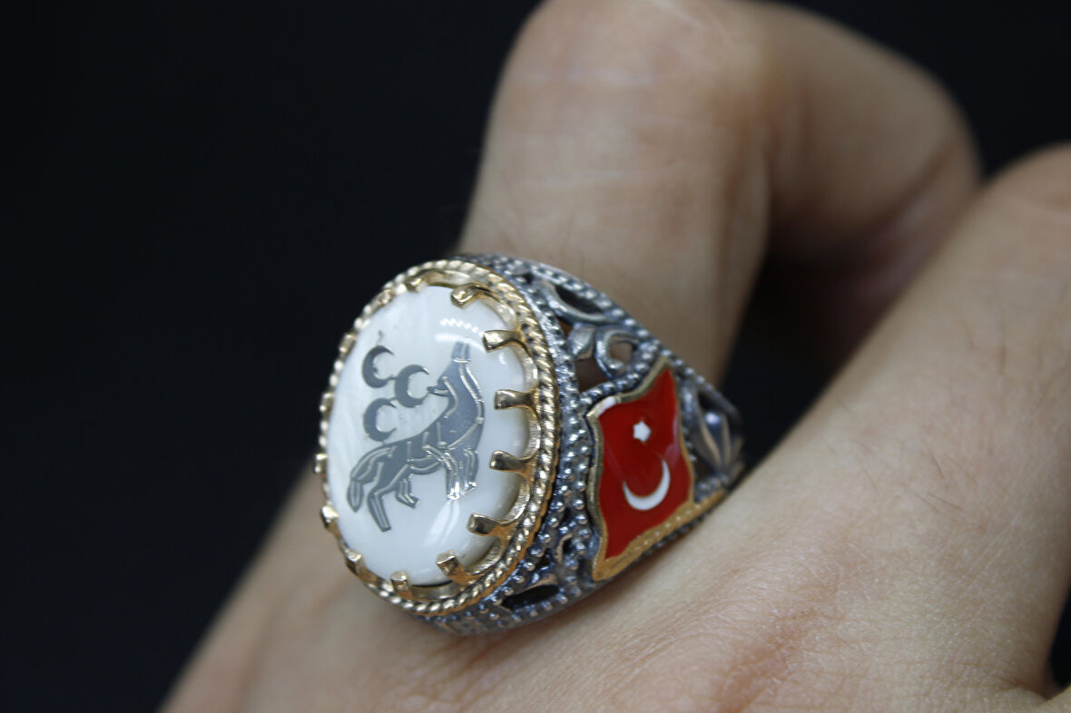 Türk Bayrak İşlemeli Mineli 925 Ayar Erkek Gümüş Yüzük