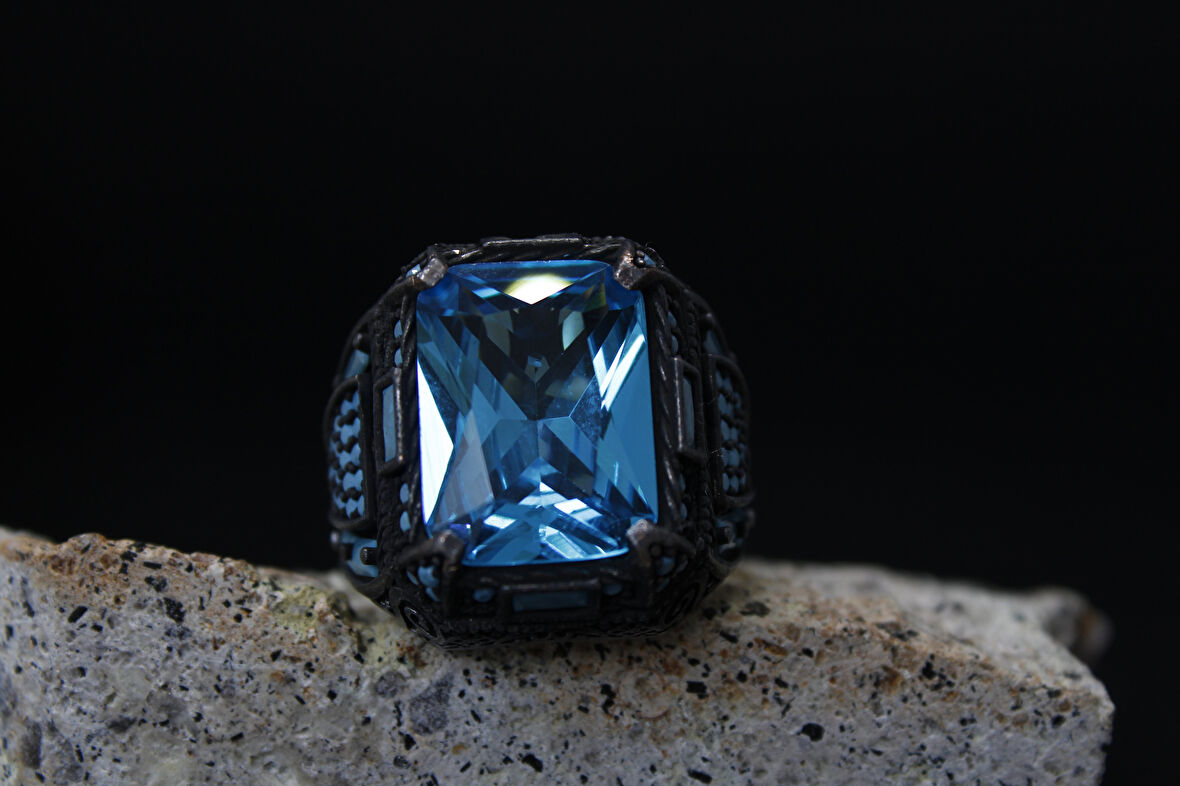 Kare Zirkon Taşlı 925 Ayar Erkek Gümüş Yüzük