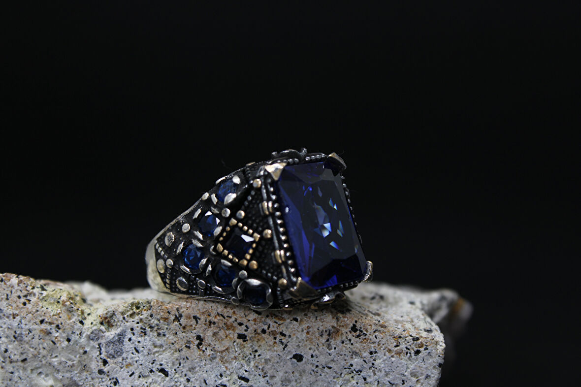 Senin Silver – Sancak 925 | Zafer Temalı Erkek Gümüş Yüzük