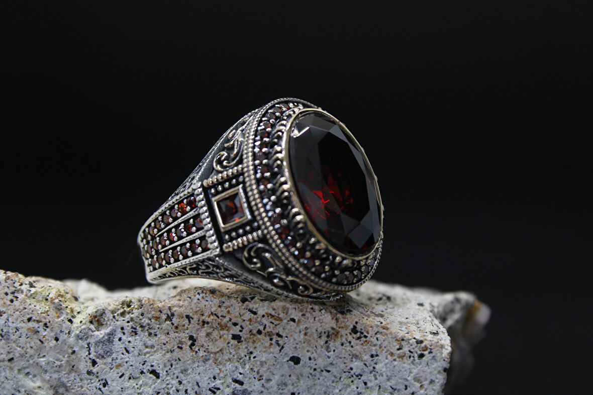 Senin Silver – Kaya 925 | Sağlam ve Ağırlıklı Tasarım Yüzük