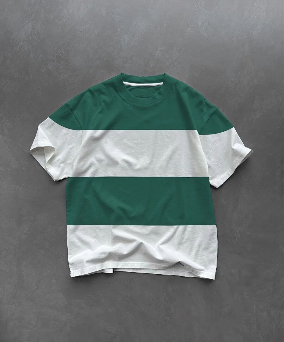 Unisex Bisiklet Yaka Parçalı T-Shirt - Yeşil