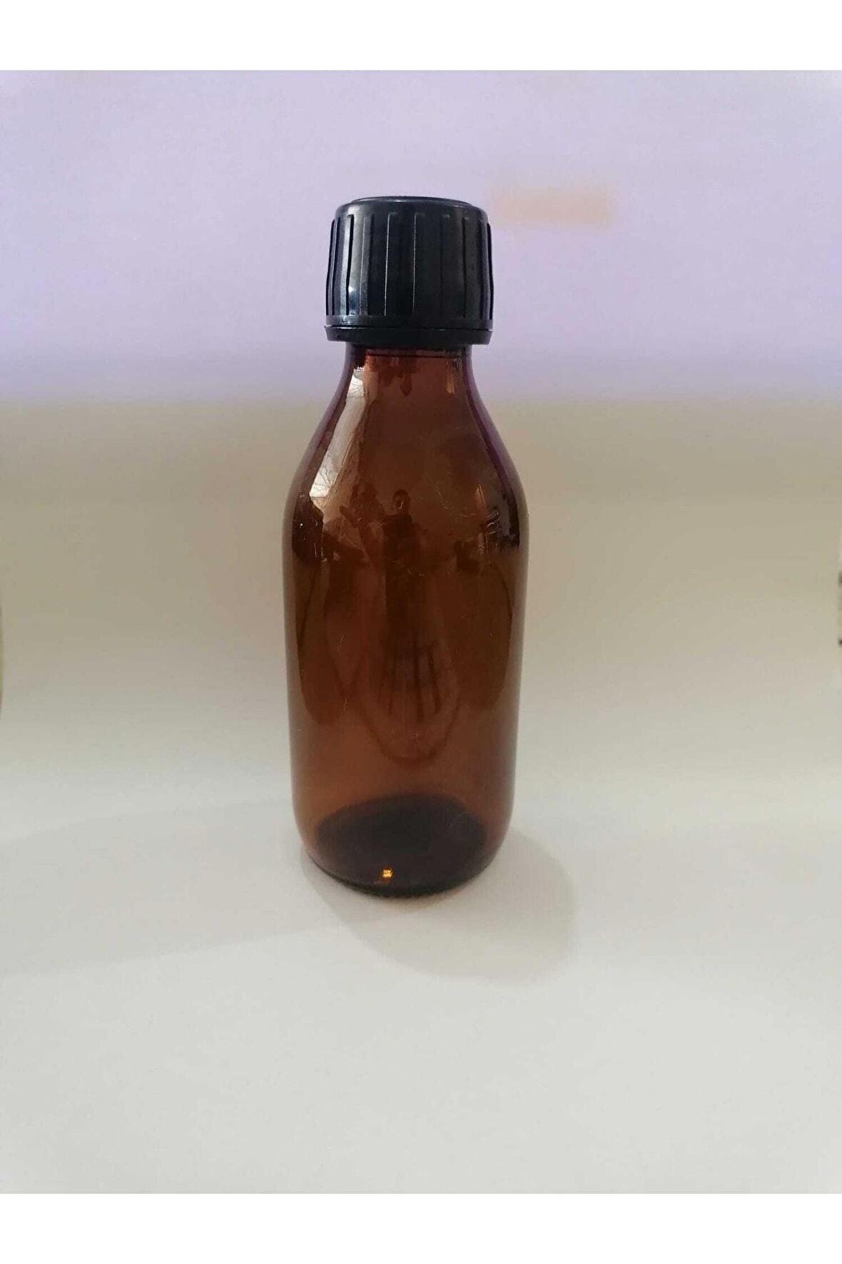 Cam Şişe 100 Ml Ve Plastik Siyah Kapak 25 Adet