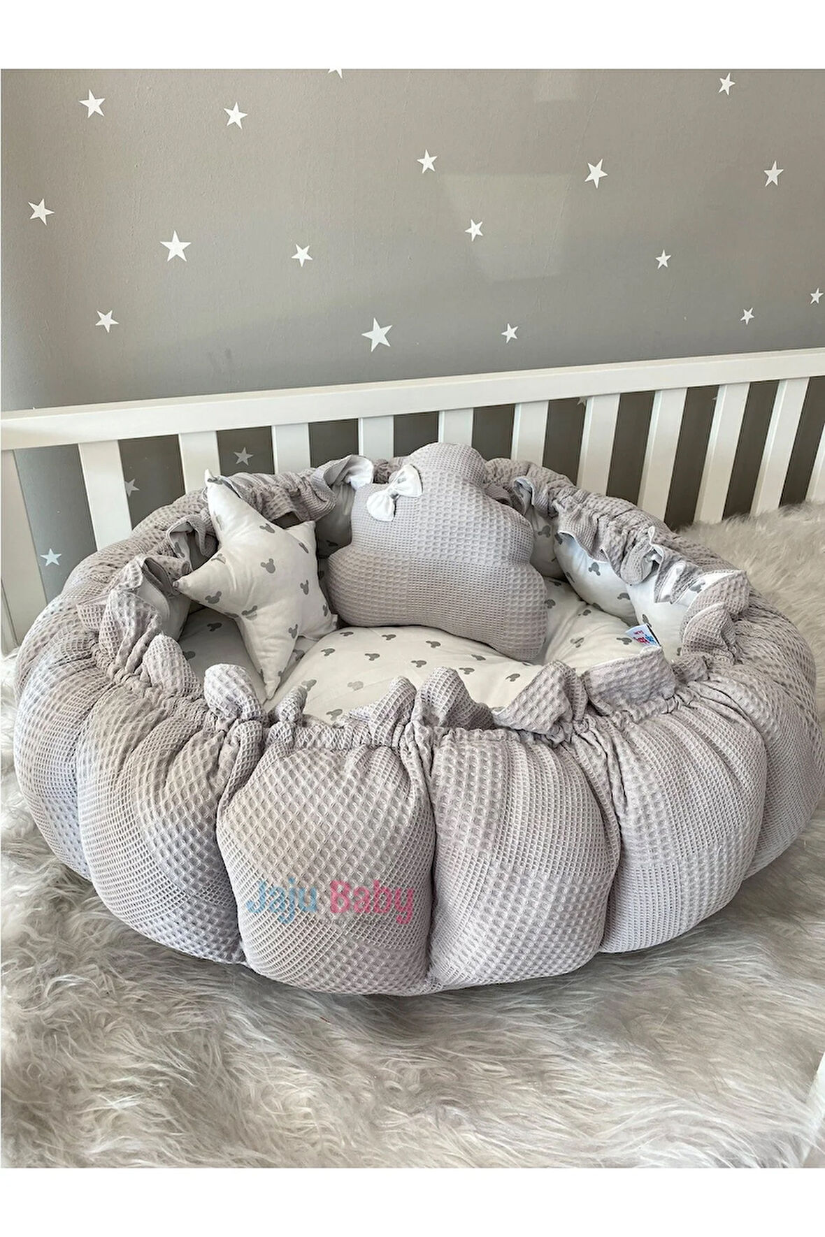 Gri Pike Ve Micky Tasarım Açılır - Kapanır Oyun Minderi Bebek Yuvası Babynest