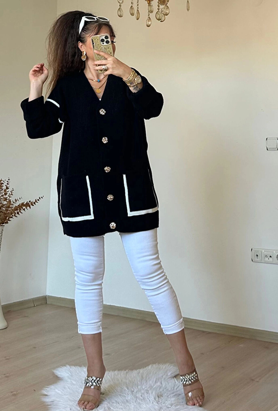 Kısa Gold Dugmelı Hırka Siyah