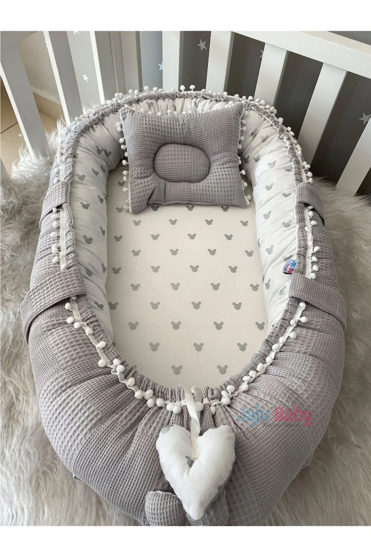 Babynest Gri Waffle Pike Kumaş Micky Tasarım Ponponlu Nest