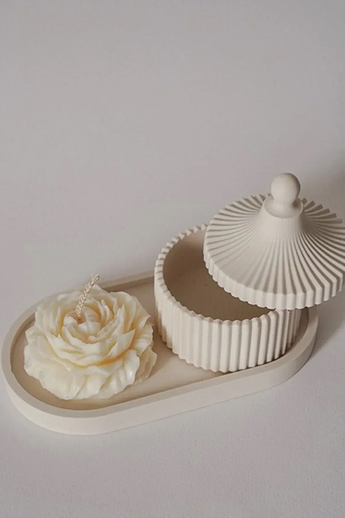 3'lü Beyaz Dekoratif Kutu, Soya Mumu ve Tabak Seti