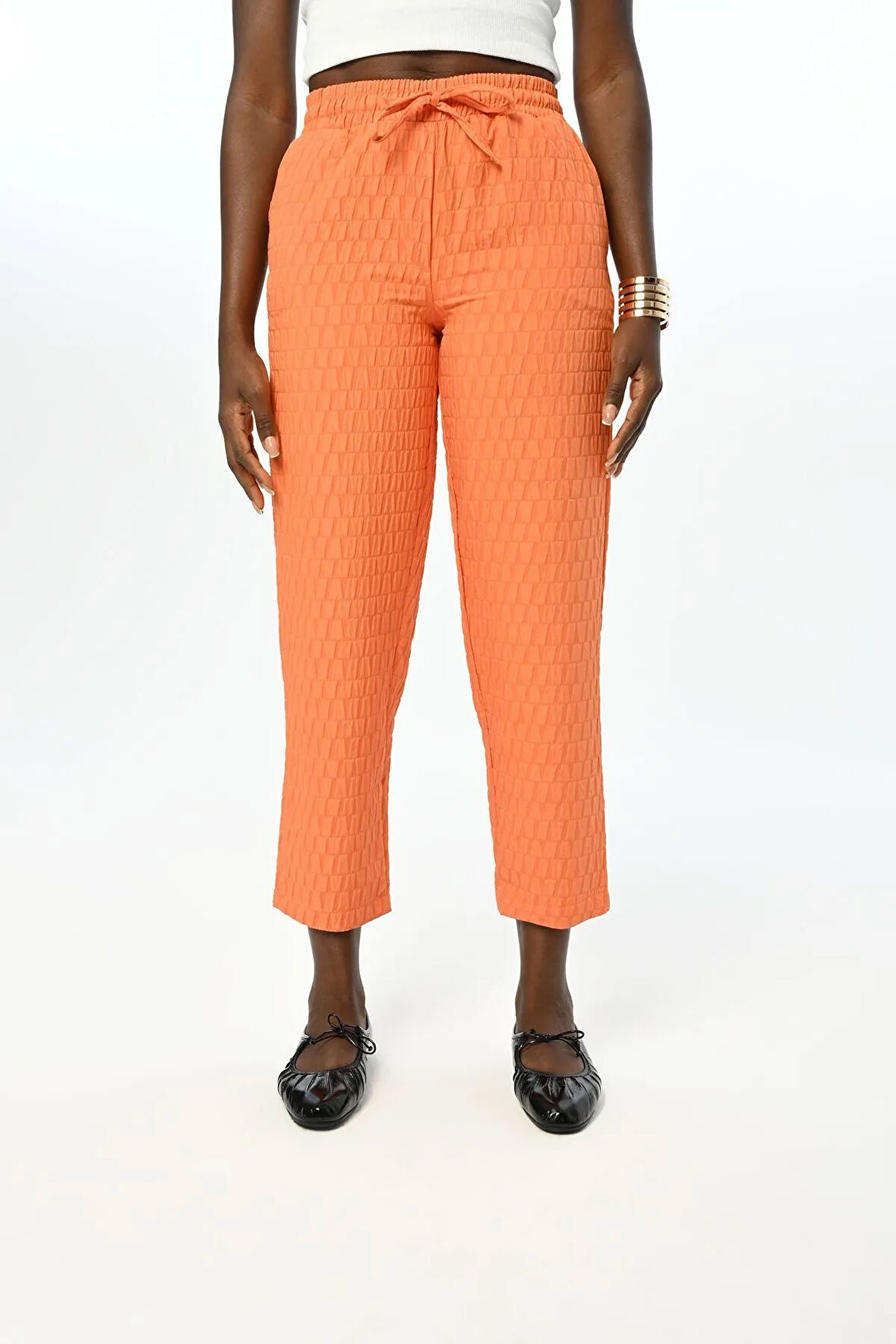 KADIN RAHAT KALIP BELİ LASTİKLİ DESENLİ TURUNCU PANTOLON