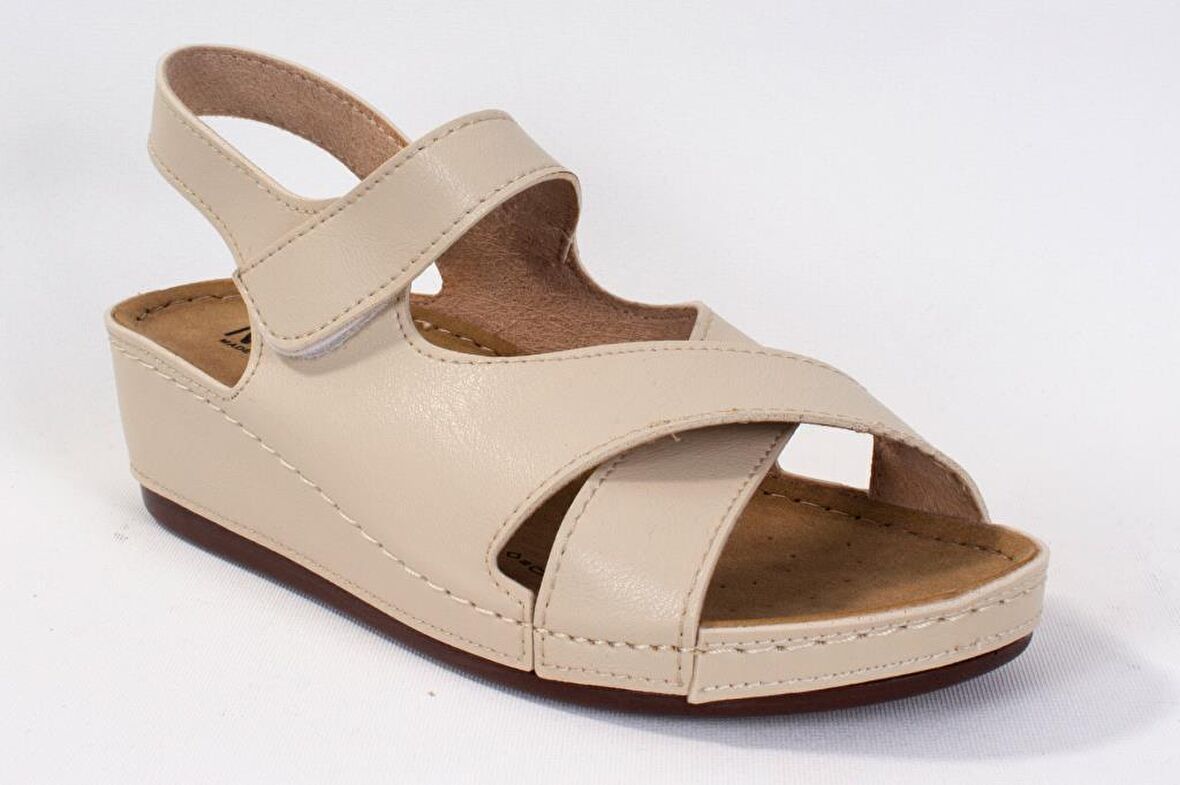 Dagoster DZA37-1810 Bej Günlük Ortopedik  Kadın sandalet