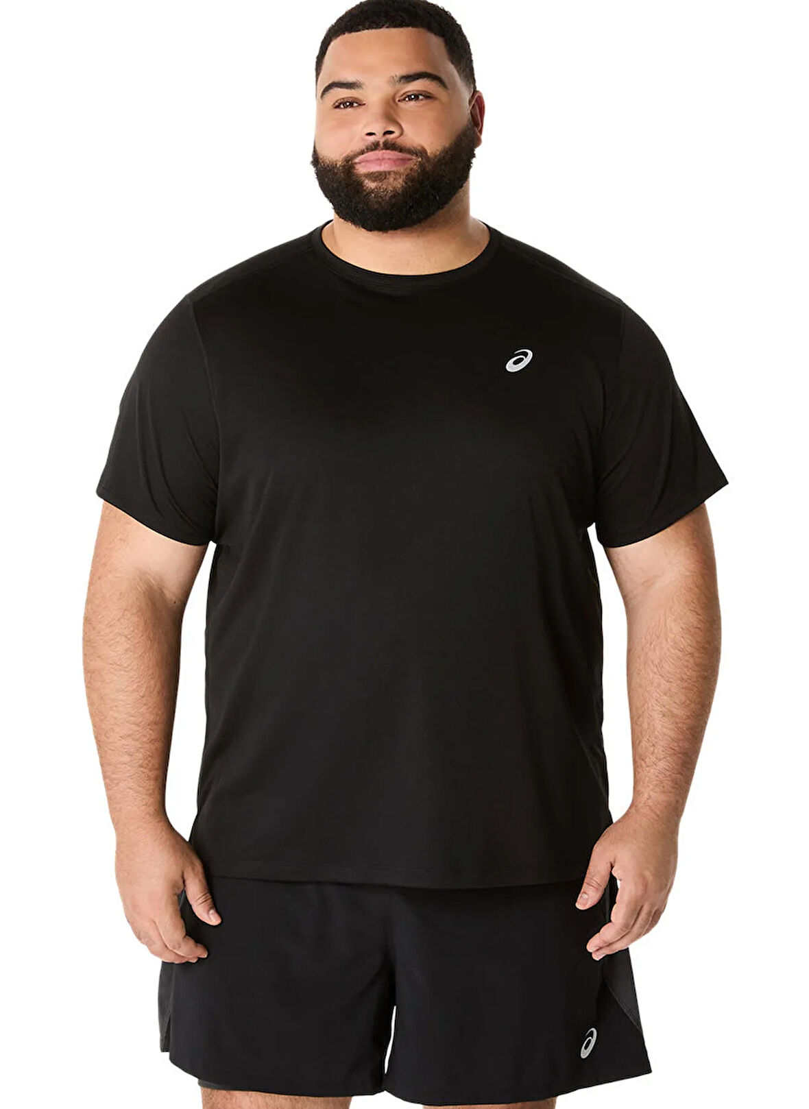 2011D221-001 ASICS CORE SS TOP Siyah Yuvarlak Yaka Normal Kalıp Erkek T-Shirt