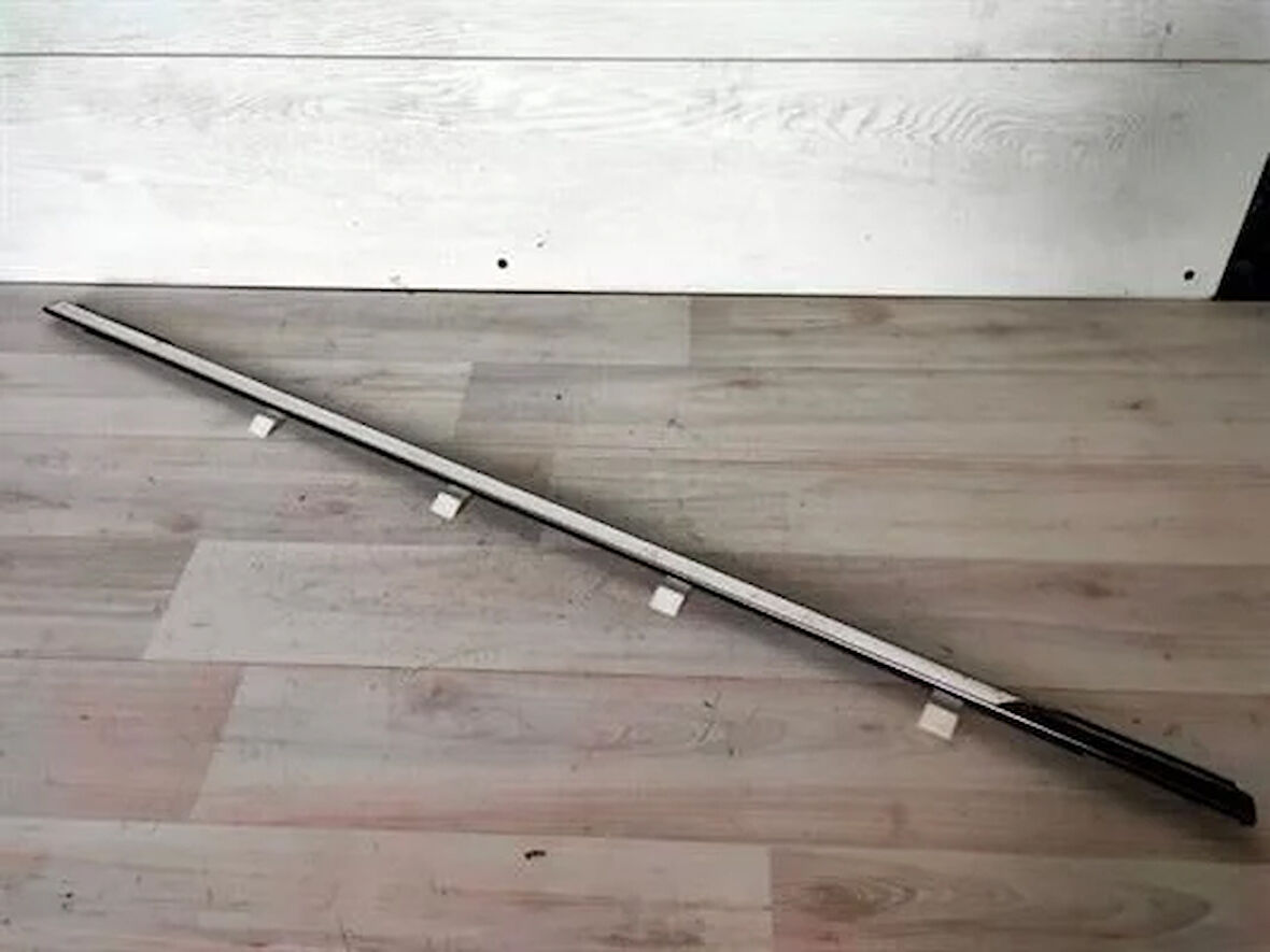 Chevrolet Captiva Arka Cam Sıyırıcı
