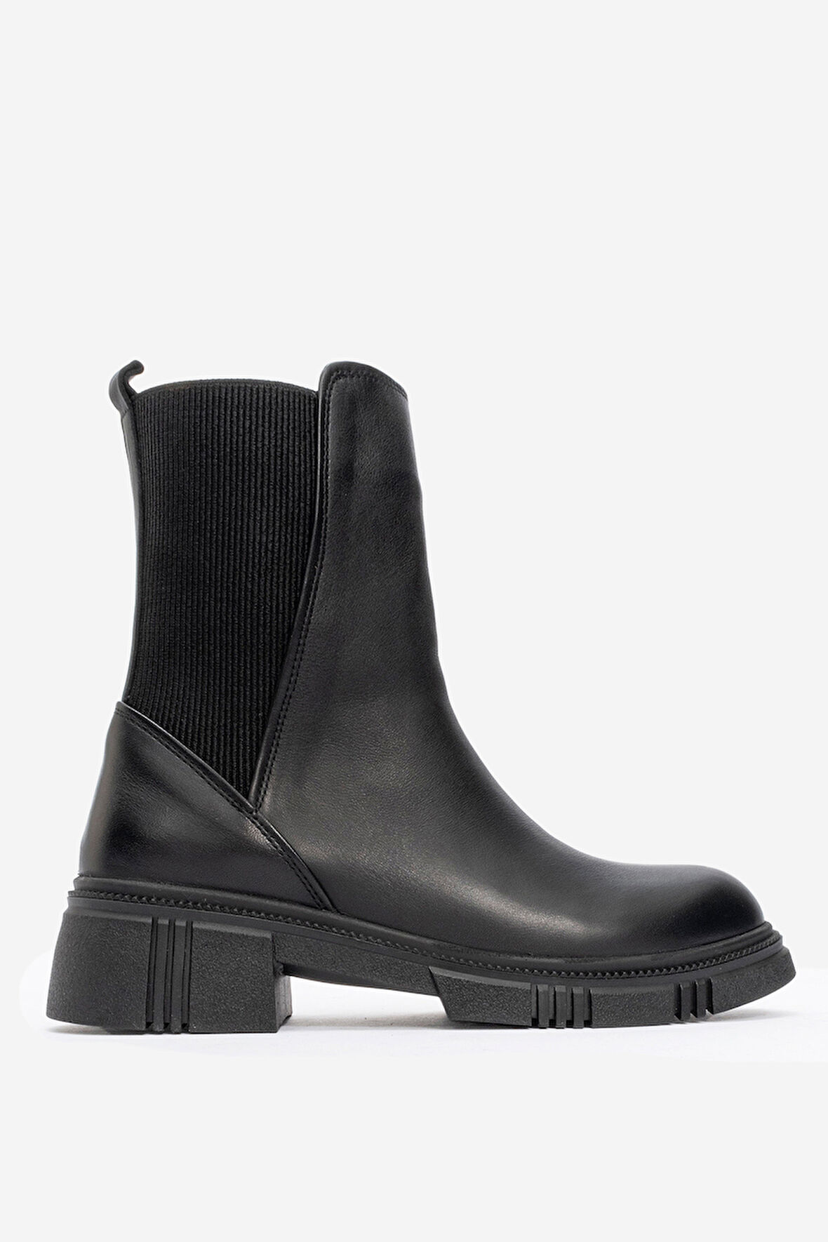 Kadın Kalın Taban Casual Chelsea Bot Gerçek Deri RC 37301 SİYAH