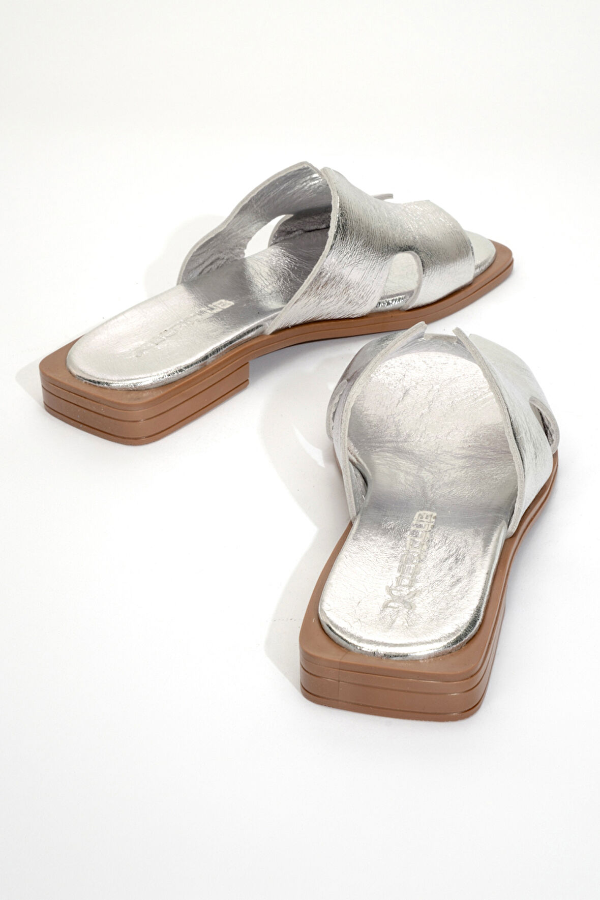 Kadın Bantlı Gerçek Deri Terlik ZY 8012 LAME