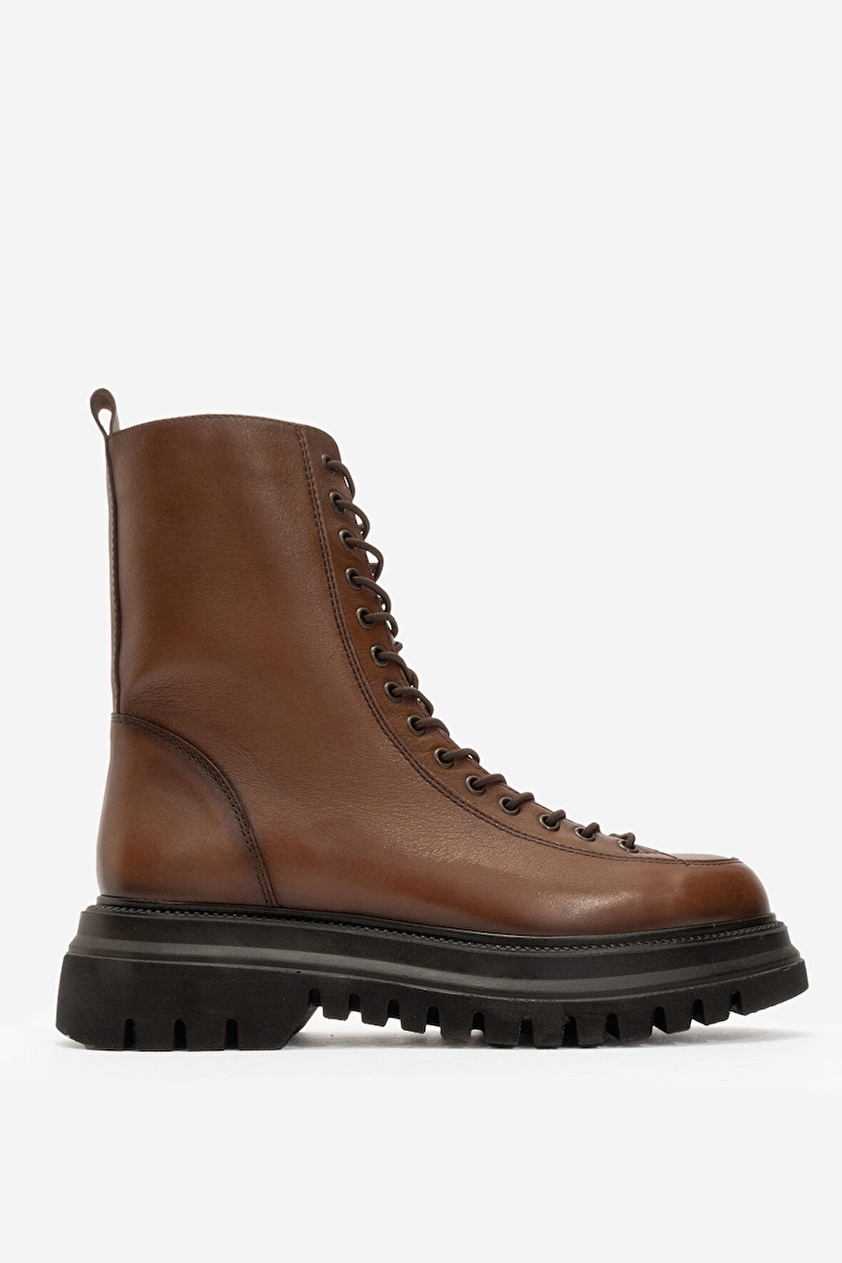 DERİCLUB Kadın Kalın Taban Bağcıklı Fermuarlı Casual Bot Gerçek Deri BR 66329 TABA