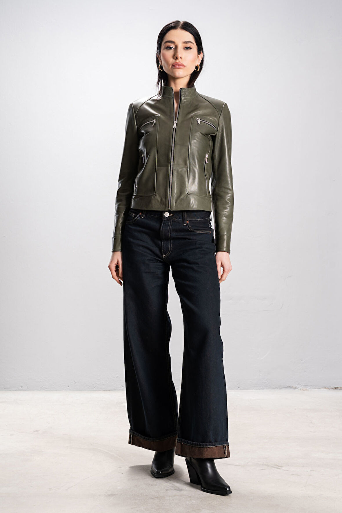 DERİCLUB Rania Kadın Dik Yaka Slimfit Gerçek Deri Mont HAKİ