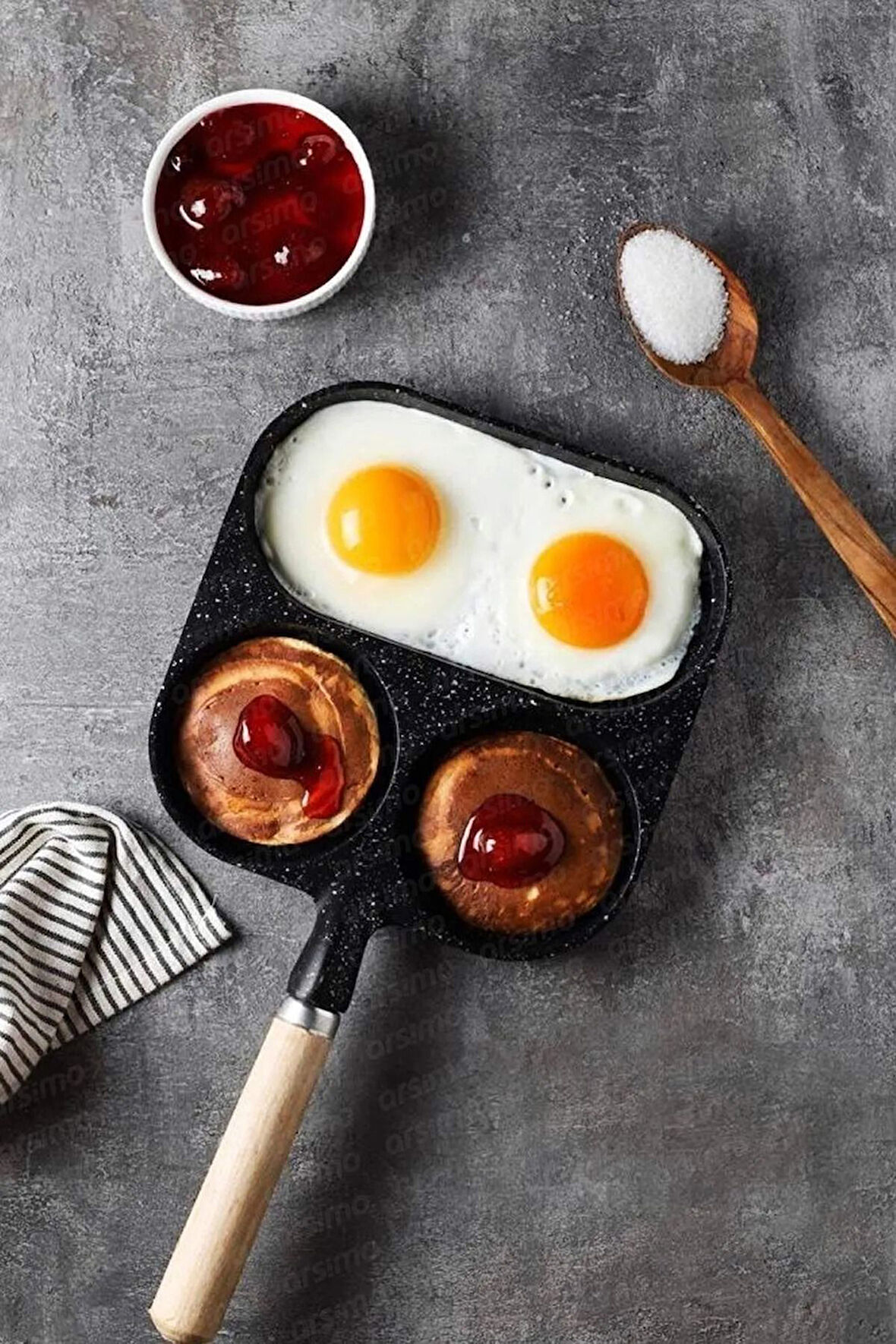 3 Bölmeli Döküm Granit Tava Üç Bölmeli Tava 3 Gözlü Yumurta Omlet Krep Pankek Tavası