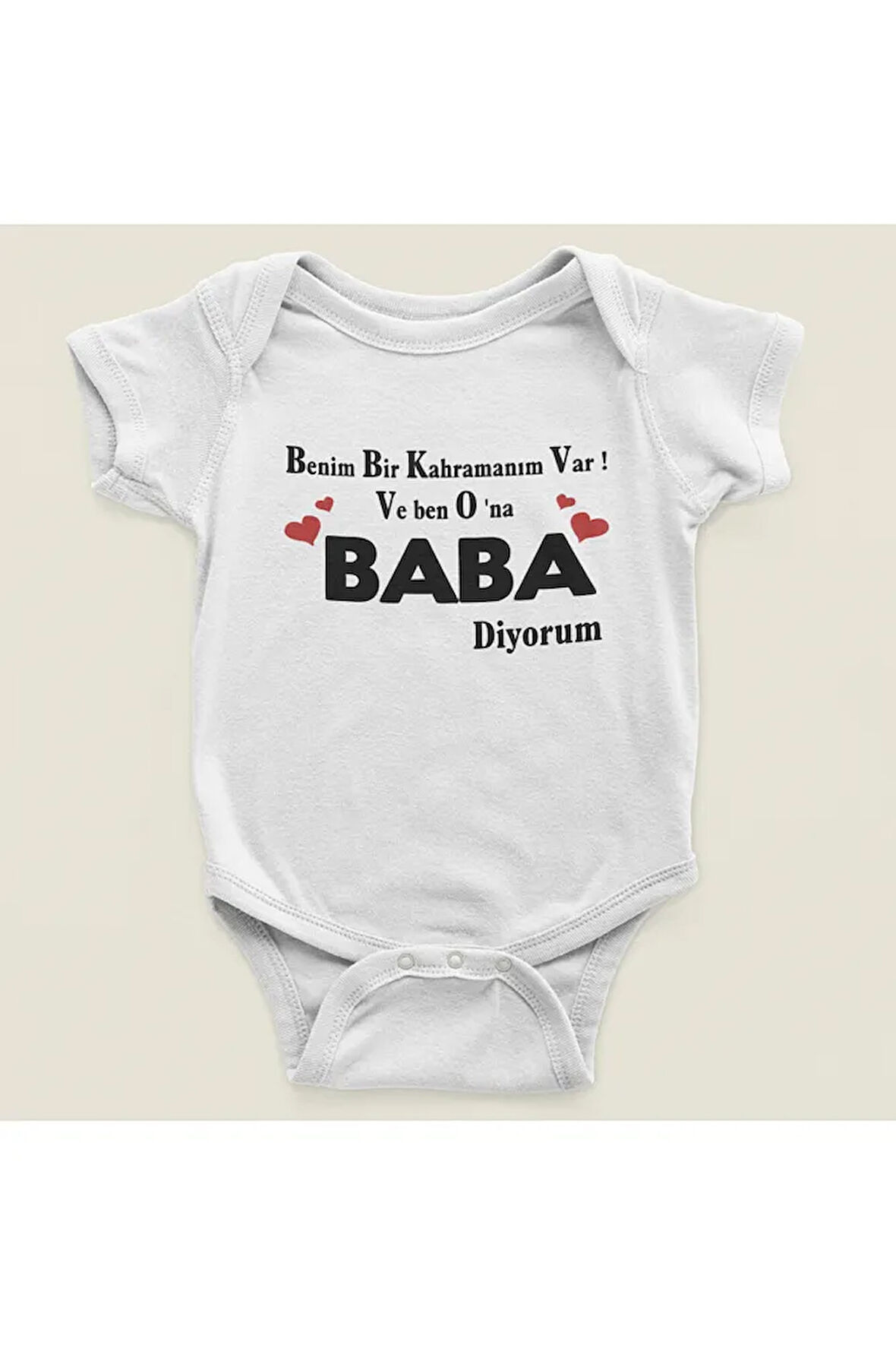 Benim Bir Kahramanım Var ! Ve Ben Ona Baba Diyorum Yazılı Pamuklu Yumuşak Unisex Çıtçıtlı Body Zıbın