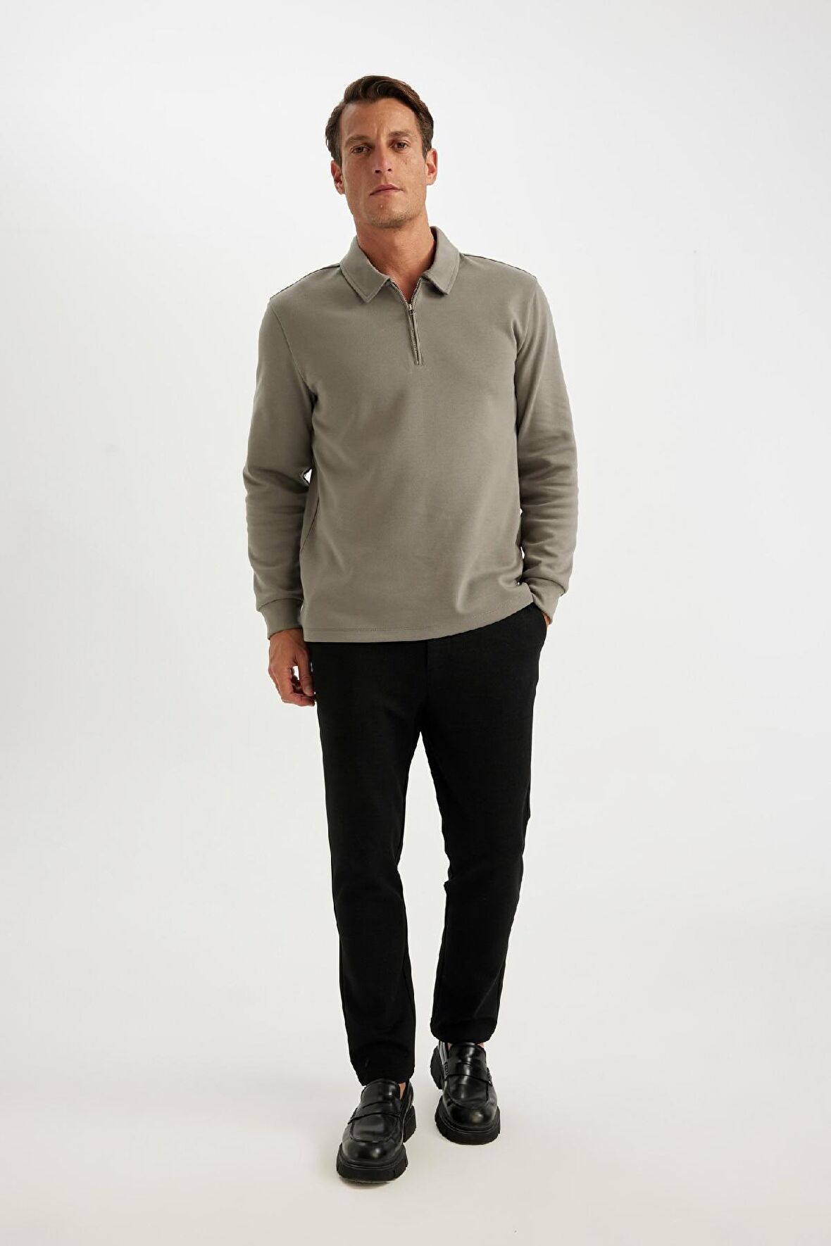 Siyah Tailored Regular Fit Düz Paça Cepli Pantolon