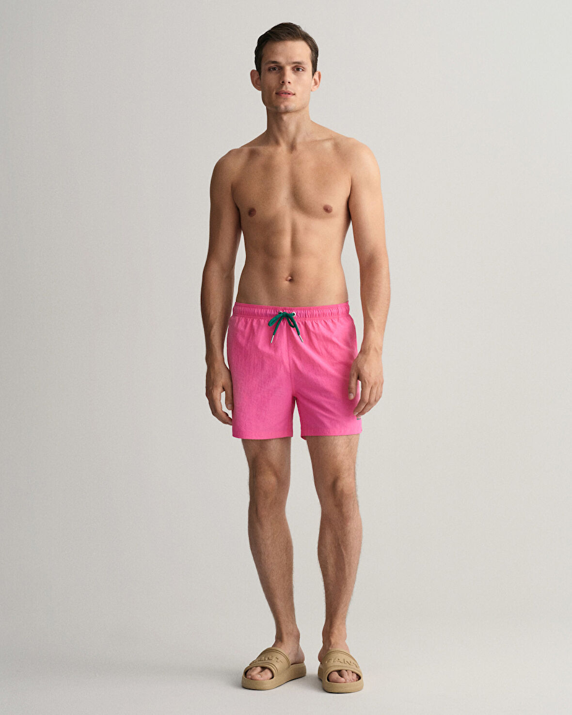 GANT Erkek Pembe Classic Fit Mayo Şort