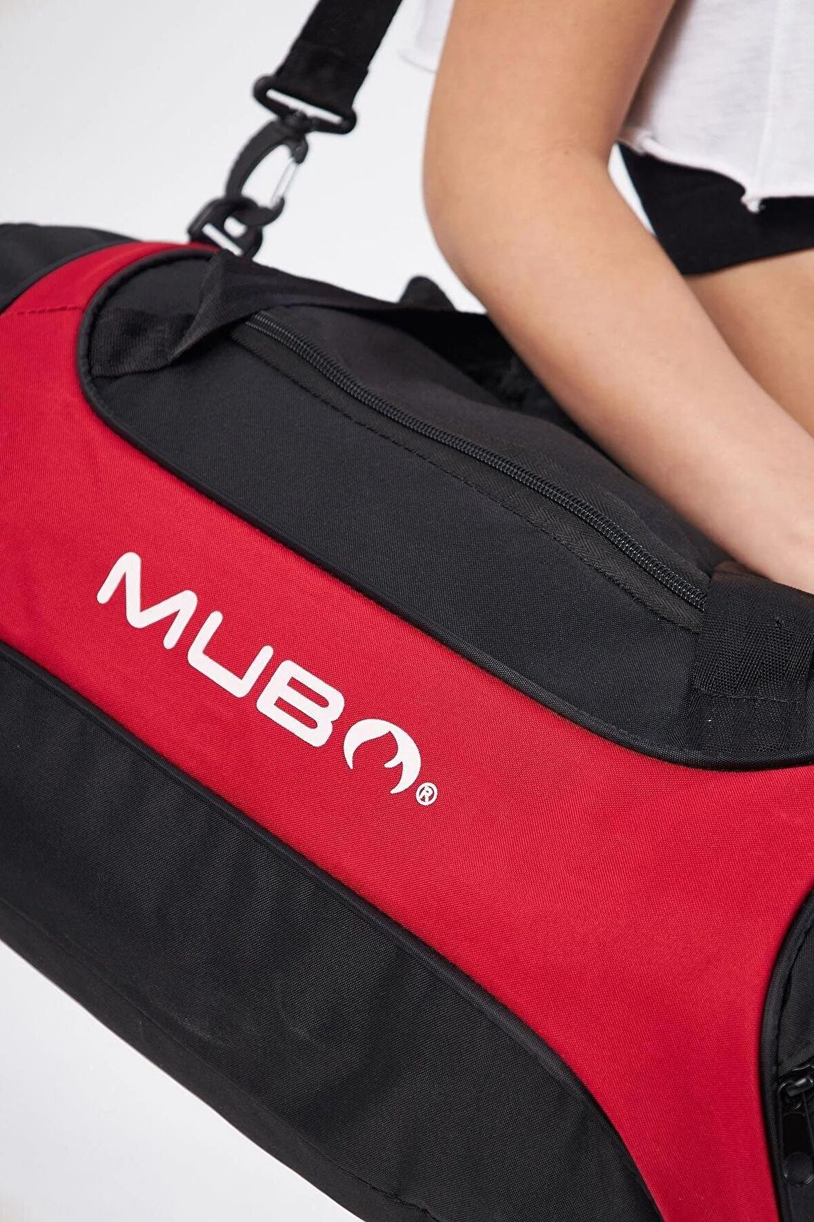 MUBO Orijinal Unisex 3 Bölmeli Önü Fermuarlı Uzun Askılı Geniş Hacimli Seyahat Fitness Spor Çantası