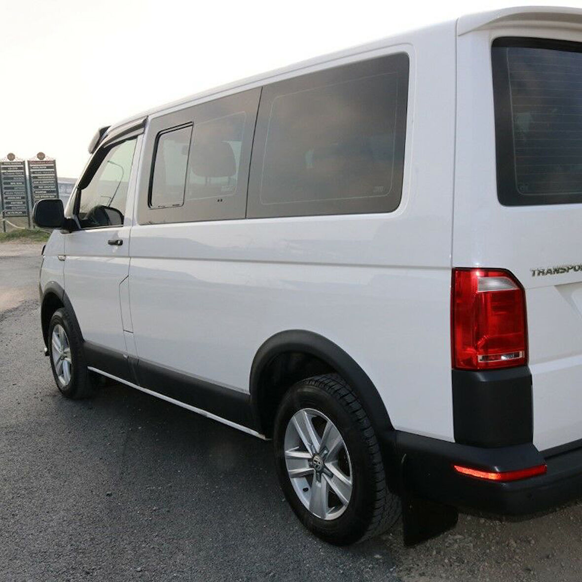 Volkswagen Transporter T5 Kısa Şasi 2015- 2020 Çamurluk Kapı Dodikleri Set 11 Parça Sağ Sürgü
