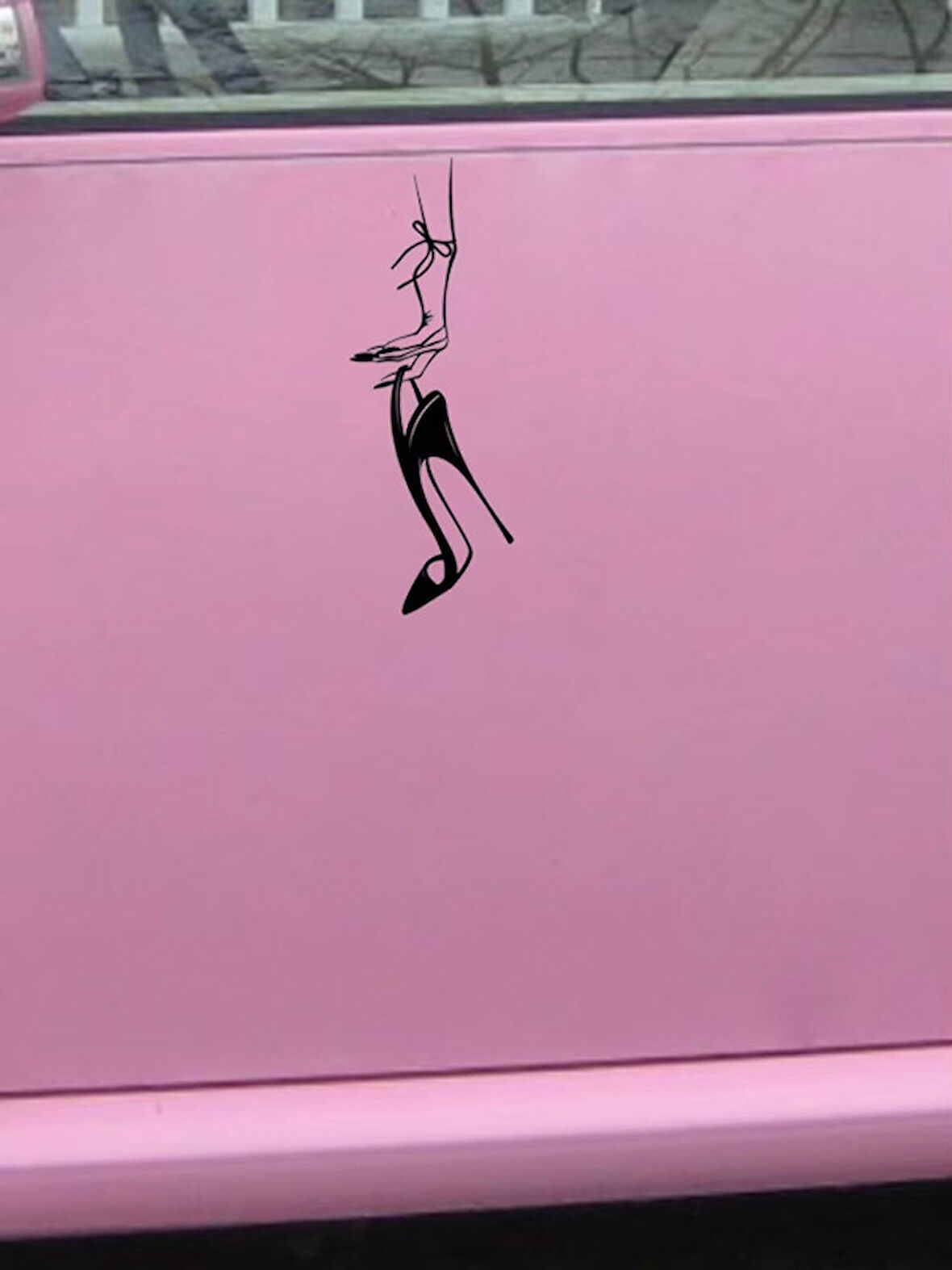 Kadın Topuklu Ayakkabı Araba Sticker 25Cm Siyah Renk Yan kapı