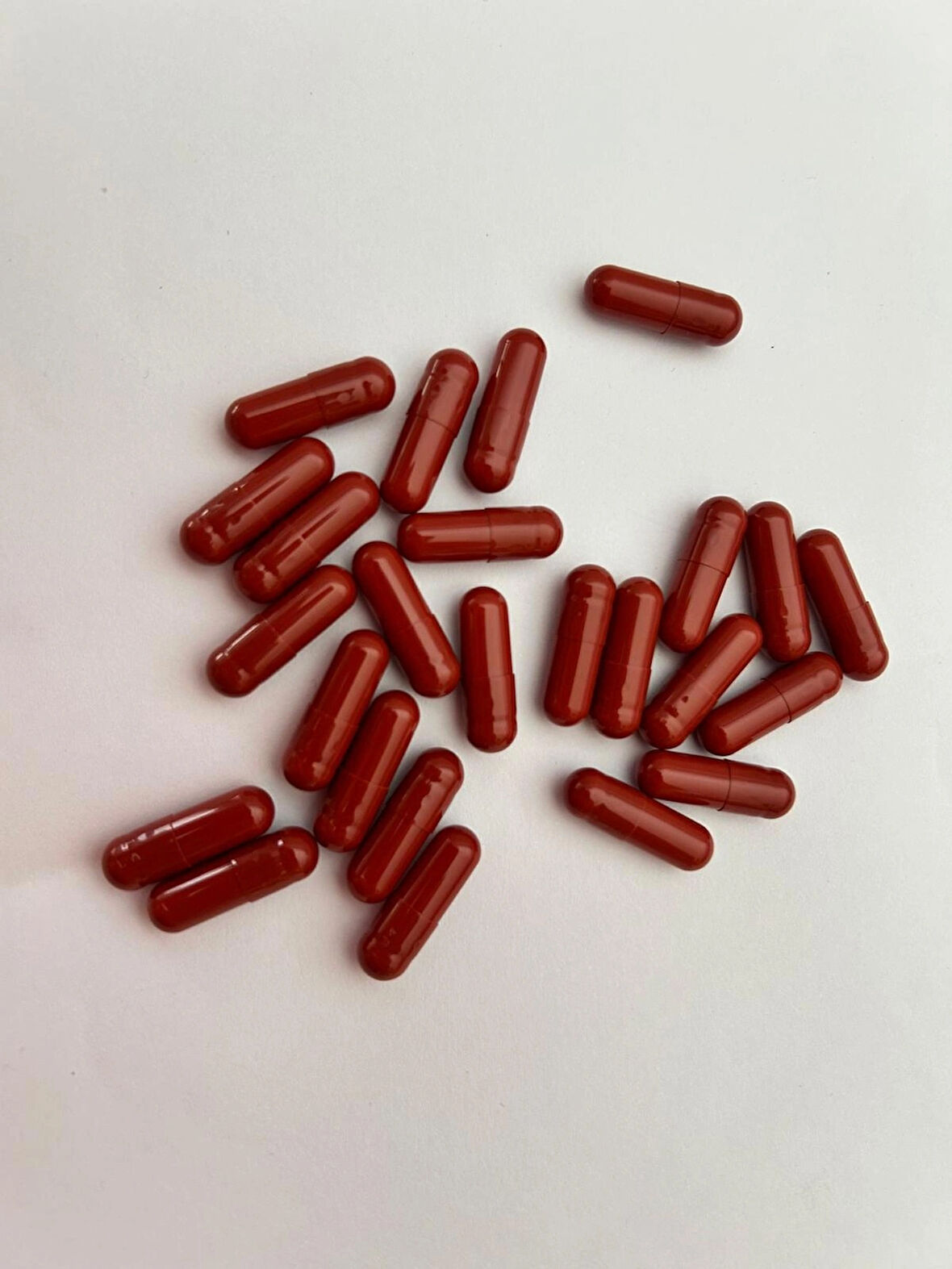 1000 Adet Kırmızı 1 Numara Boş Kapsül – Gıda ve İlaç Dolumu İçin Uygun