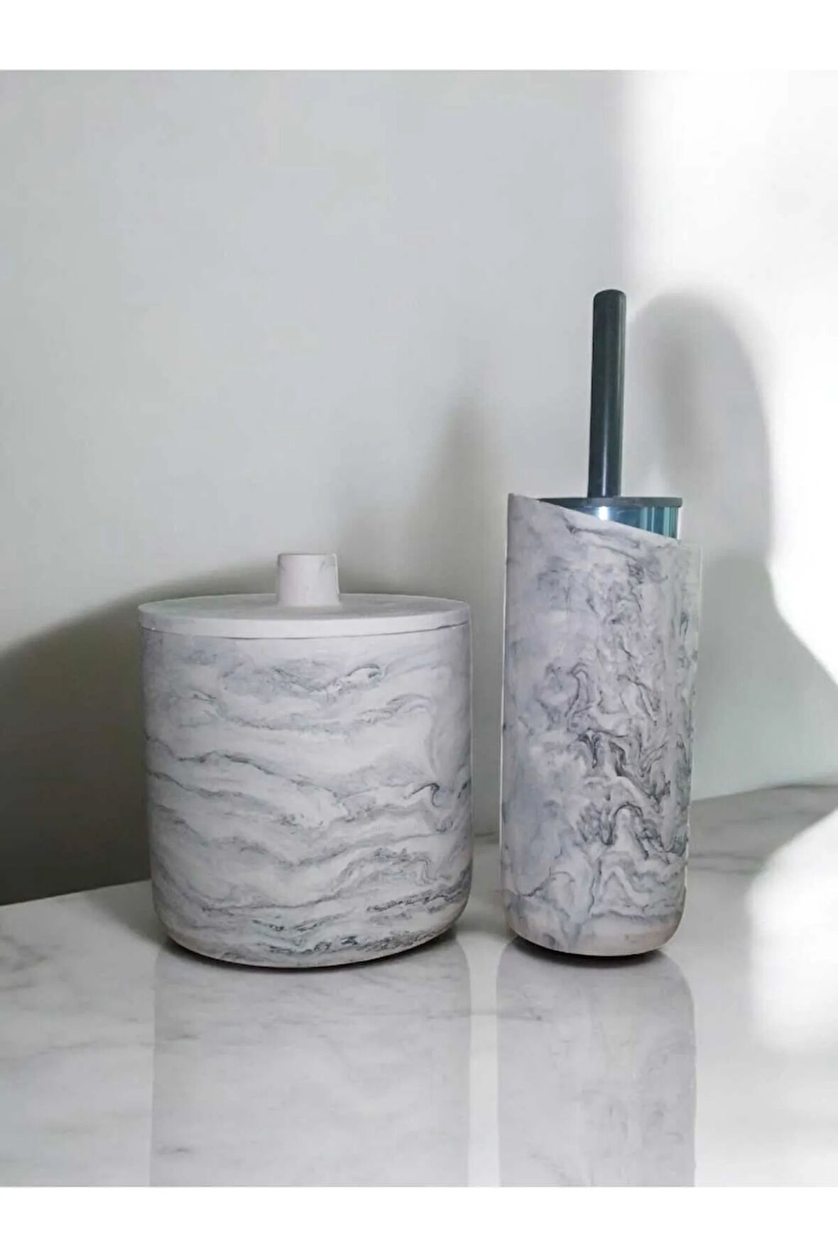 Mermer Desenli Beton Çöp Kovası Ve Wc Fırçalık Seti