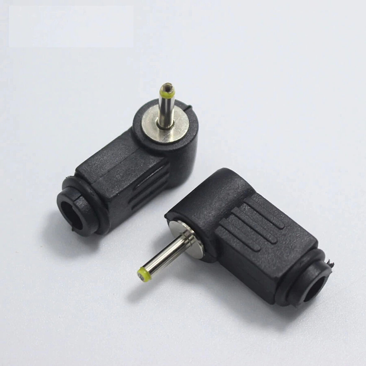 LineOn Notebook 2.5x0.7mm DC Jack