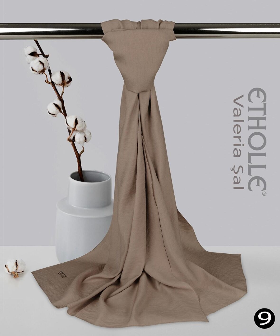 Alcanavm Etholle Valeria Şal