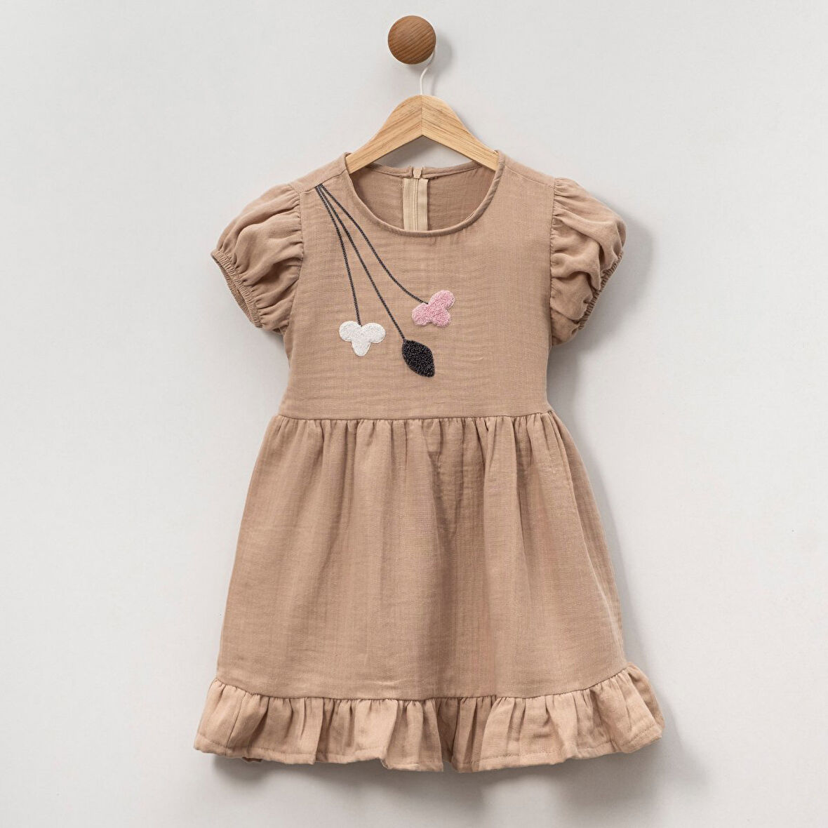 Kız Çocuk yucarlak Yaka Çiçek Nakışlı Müslin  Yazlık Elbise