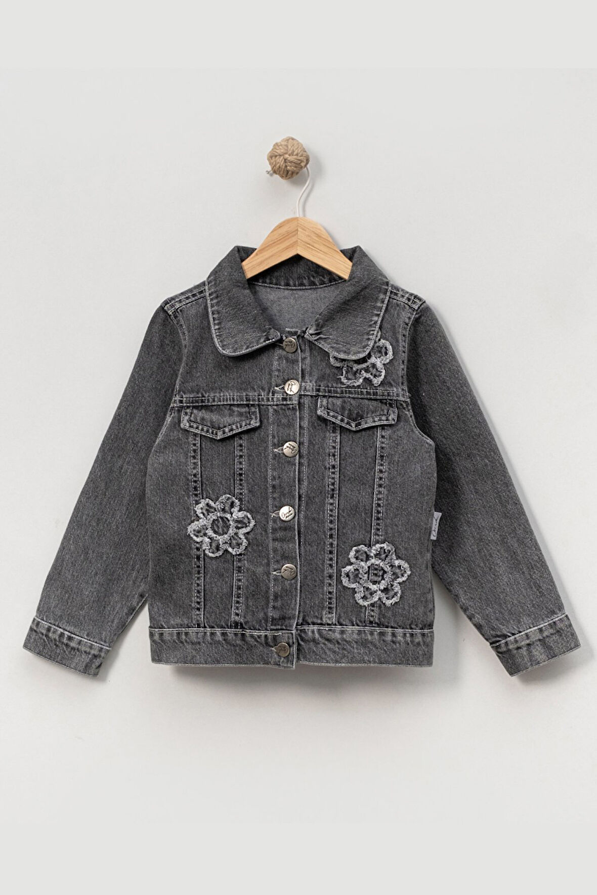 Çiçek Detaylı Kız Çocuk Kot Ceket