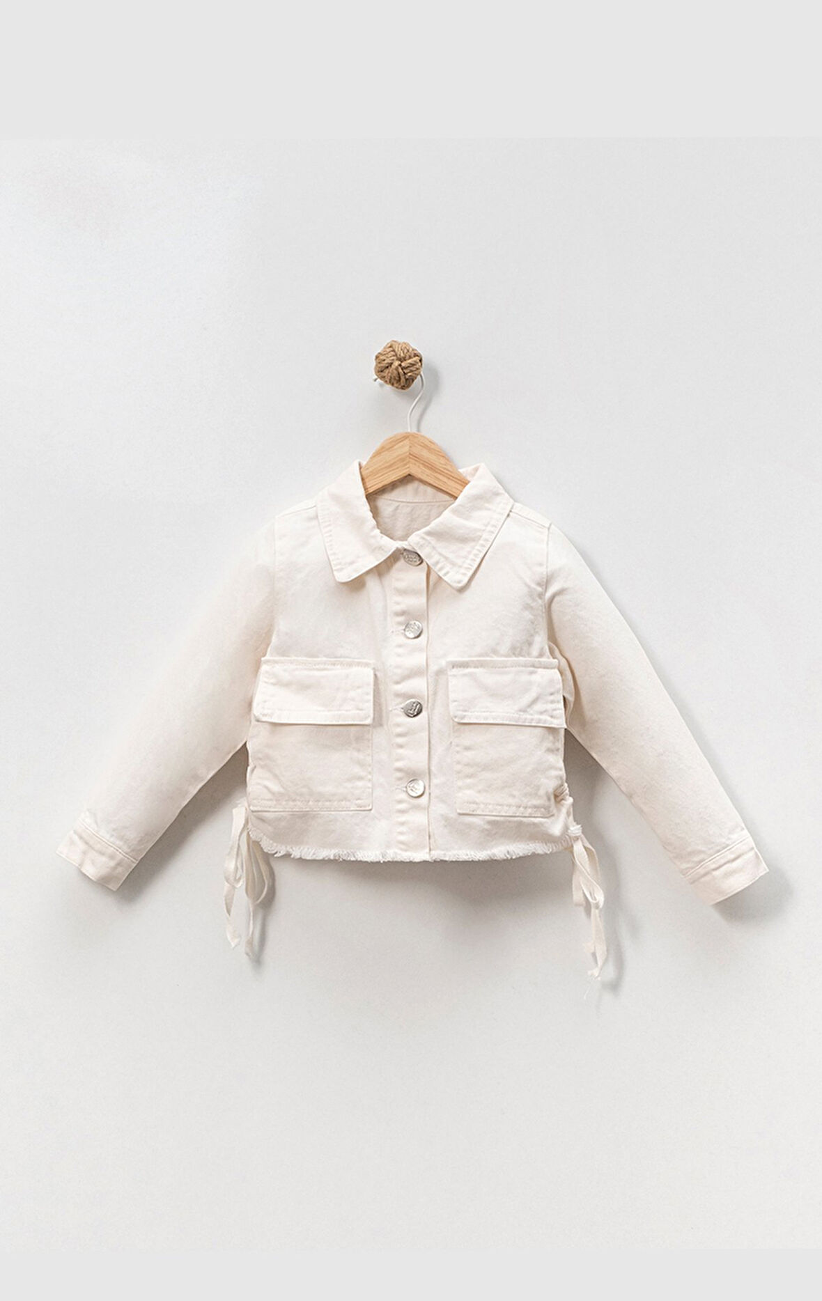 Kız Çocuk Yandan Büzgülü Cepli  Kot ceket